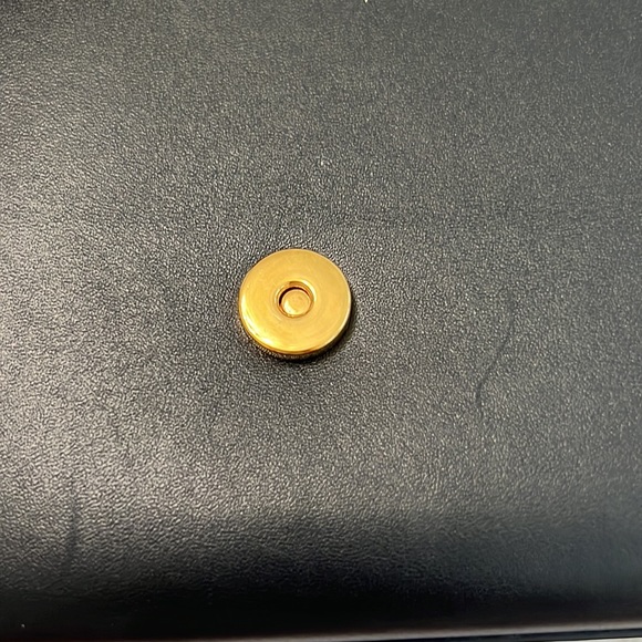 Saint Laurent Black Medium Kate Tassel Shoulder Bag - Picture 13 of 16